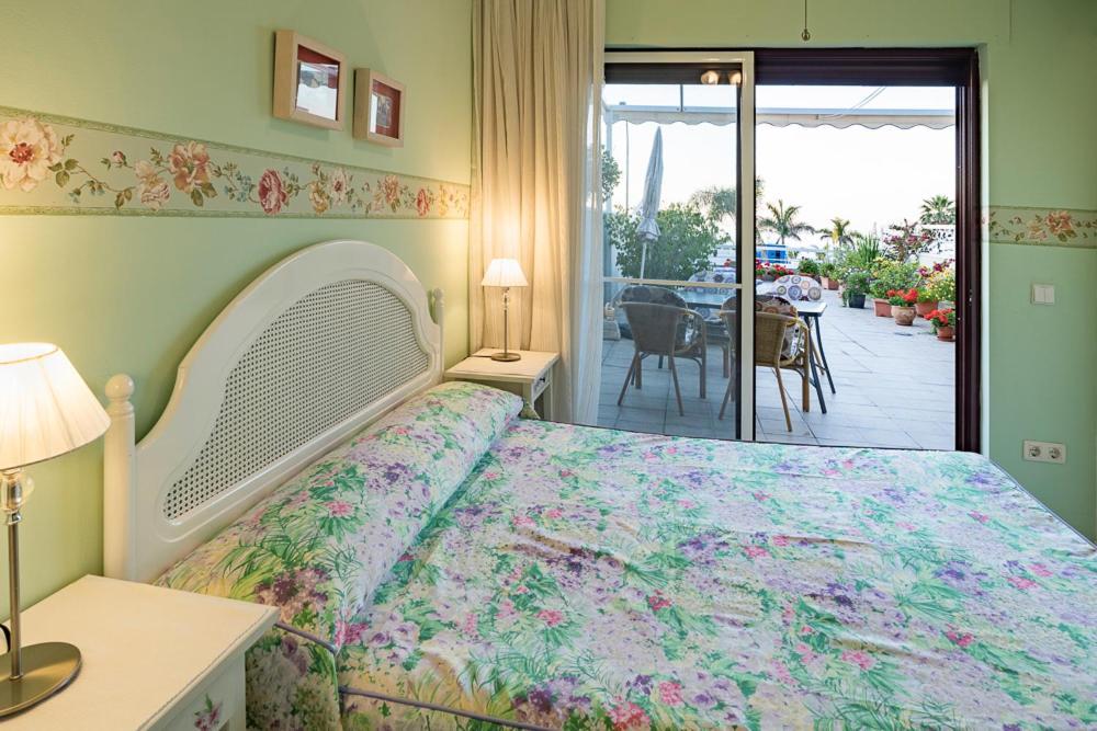 Apartament Nerja 1ª Linea De Playa De Burriana , Terraza Grande Al Mar Zewnętrze zdjęcie